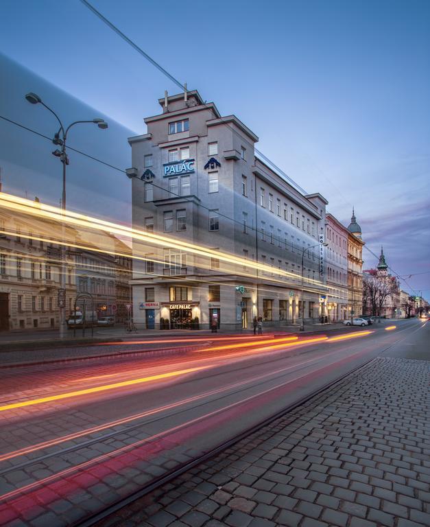 Hotel Palac Olomouc Buitenkant foto